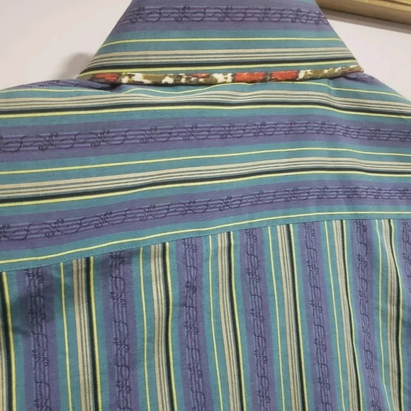 Robert Graham Mens Long Sleeve Button Down Multi-colored Striped Shirt, Size MM. - Picture 3 of 10